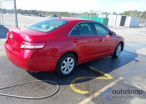 2011 Toyota Camry Le z USA, uszkodzony, nr VIN 4T1BF3EK9BU678272